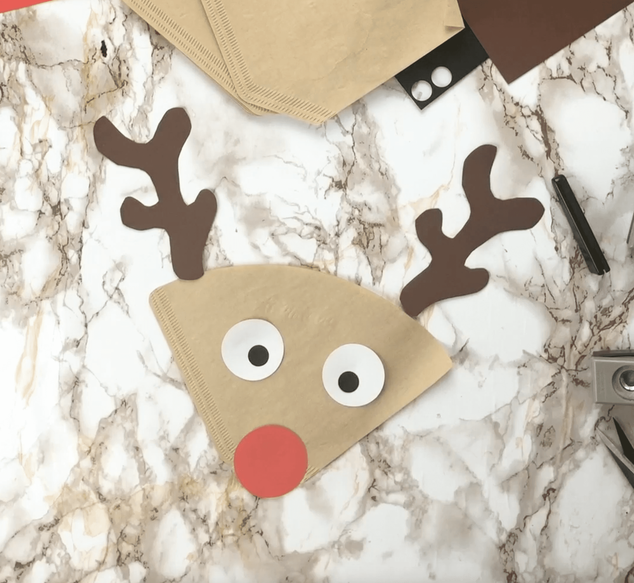 Rentier Adventskalender aus Kaffeefiltern - Bild 4